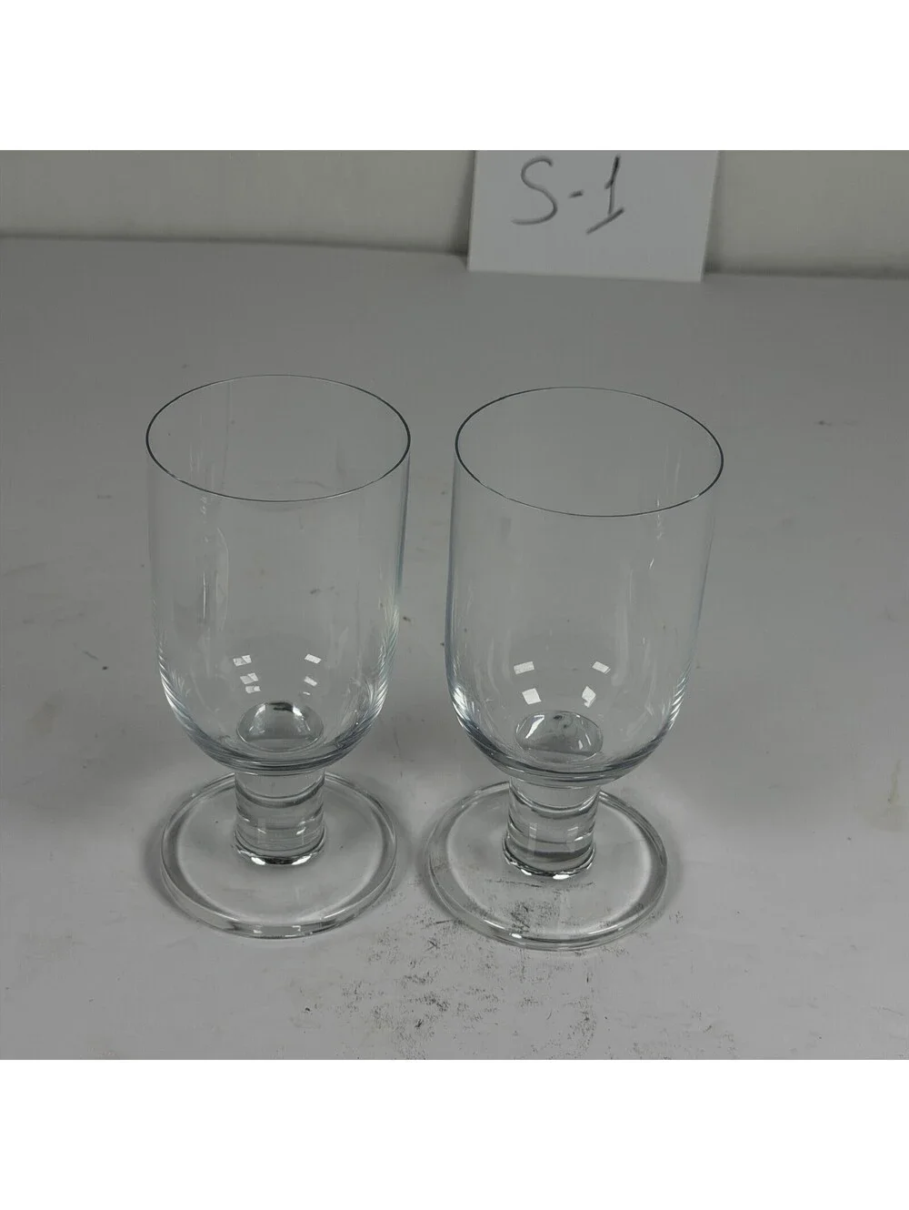 Crate & Barrel Clear Footed Glass Goblets Water Wine Glasses Set of 2 S-1